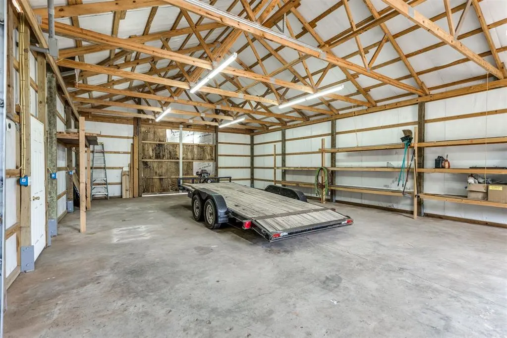 Photo 47 — 36003 45th Street, Shawnee, OK 74804
