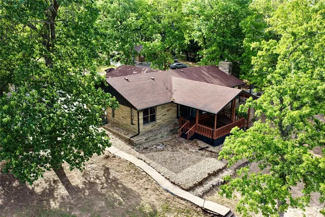 Photo 4 — 1888 Quail Drive, Eufaula, OK 74432