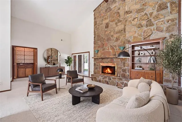 Photo 4 — 12305 Windsong Way, Oklahoma City, OK 73120