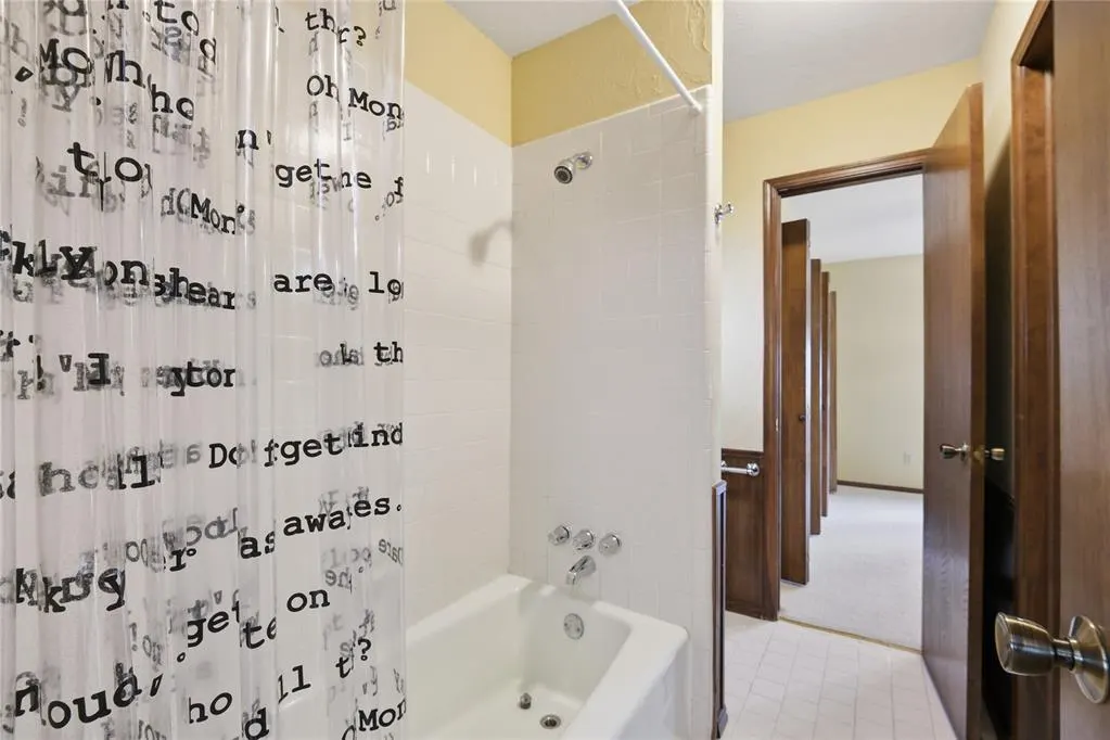 Photo 23 — 12305 Windsong Way, Oklahoma City, OK 73120