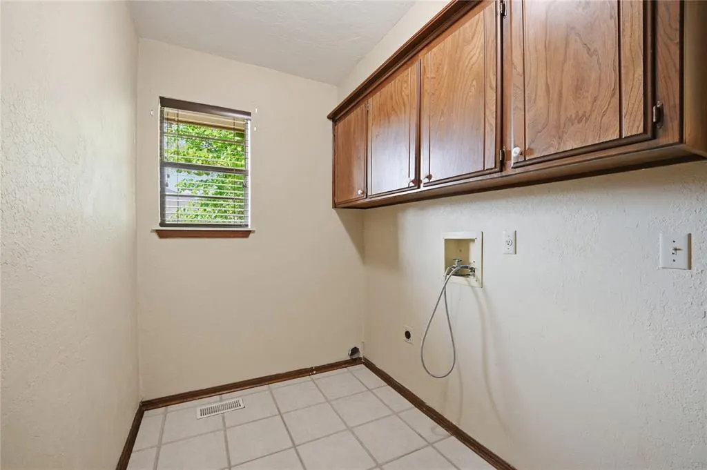 Photo 28 — 12305 Windsong Way, Oklahoma City, OK 73120