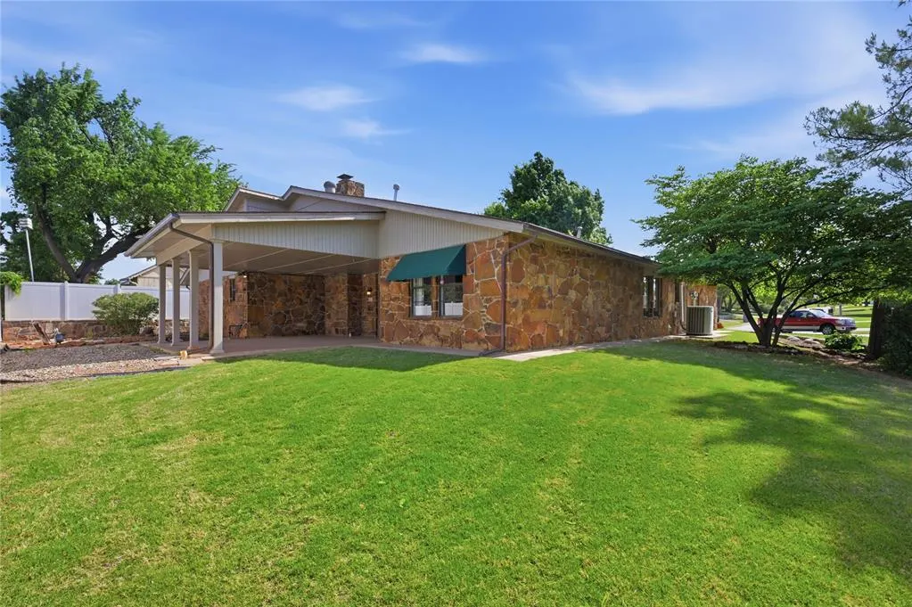 Photo 29 — 12305 Windsong Way, Oklahoma City, OK 73120