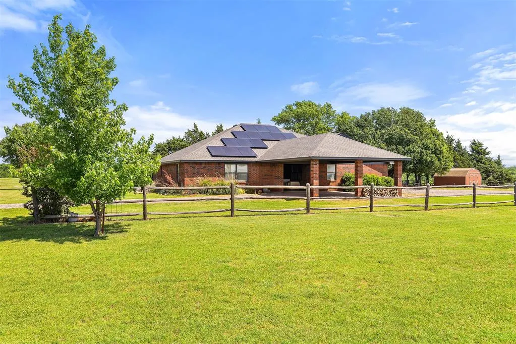 Photo 2 — 12840 Indian Meridian Avenue, Wayne, OK 73095