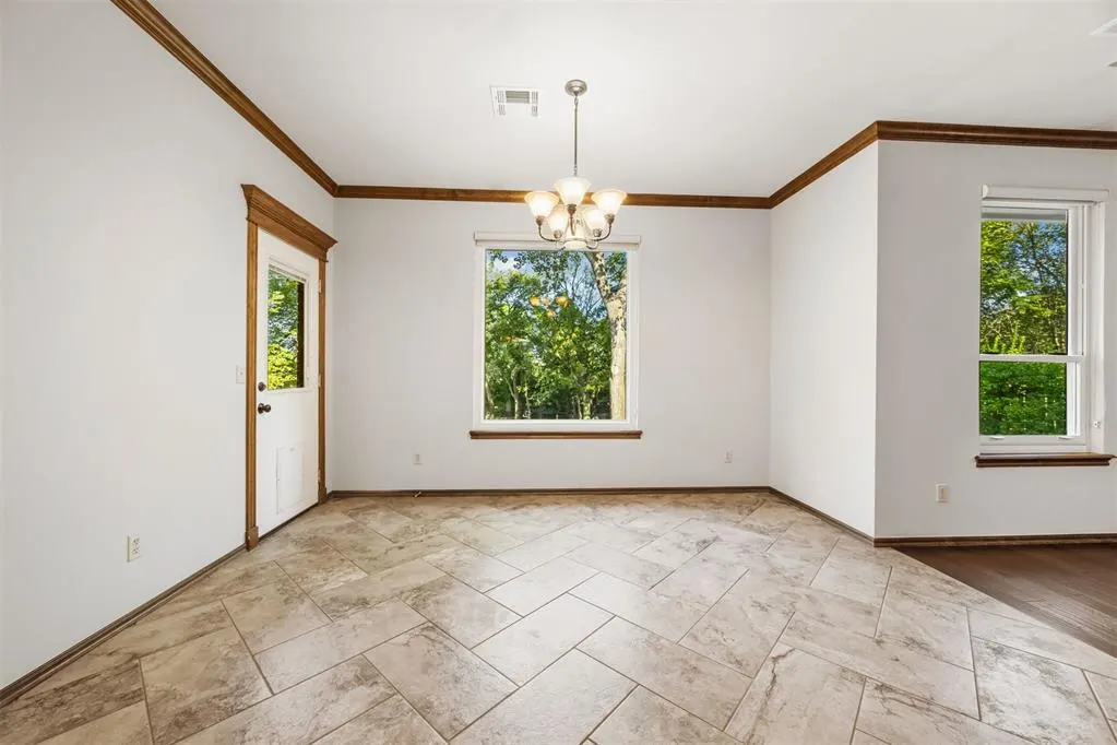 Photo 8 — 2617 Ashebriar Lane, Edmond, OK 73034