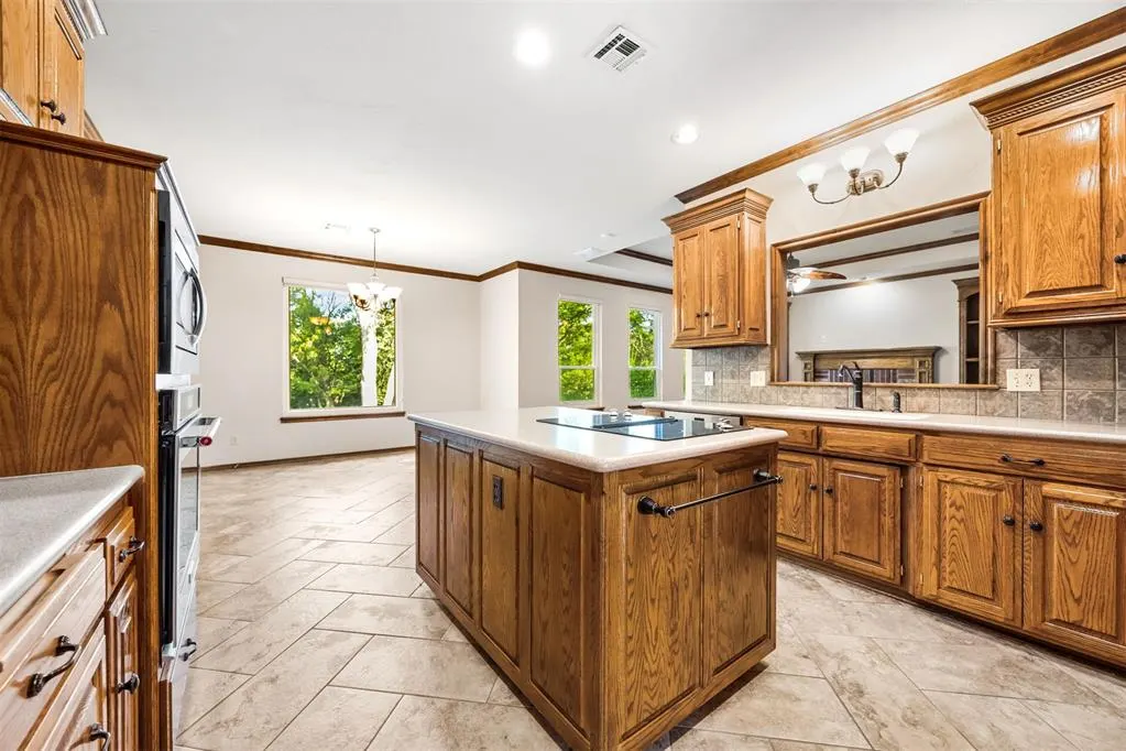 Photo 12 — 2617 Ashebriar Lane, Edmond, OK 73034