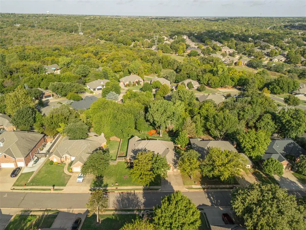 Photo 27 — 2617 Ashebriar Lane, Edmond, OK 73034