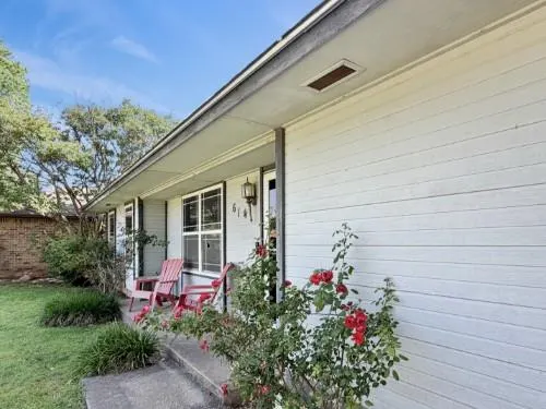 Photo 3 — 614 SE 7th Street, Lexington, OK 73051