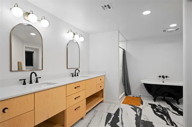 Photo 6 — 12716 Saint Andrews Drive, Oklahoma City, OK 73120