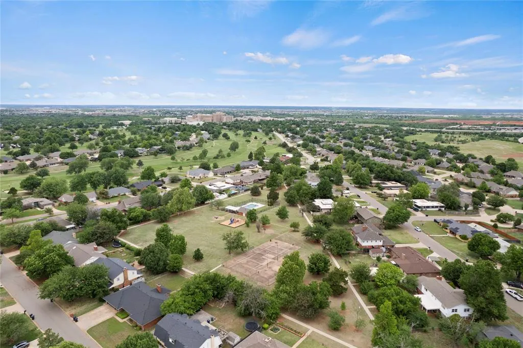 Photo 23 — 12716 Saint Andrews Drive, Oklahoma City, OK 73120