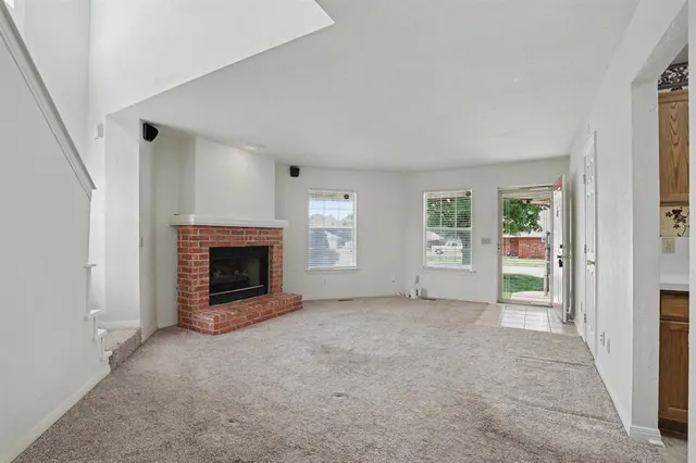Photo 5 — 336 Lariat Circle, Edmond, OK 73003