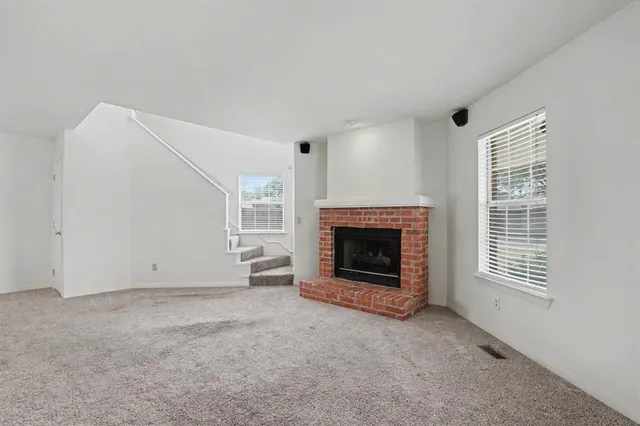 Photo 7 — 336 Lariat Circle, Edmond, OK 73003