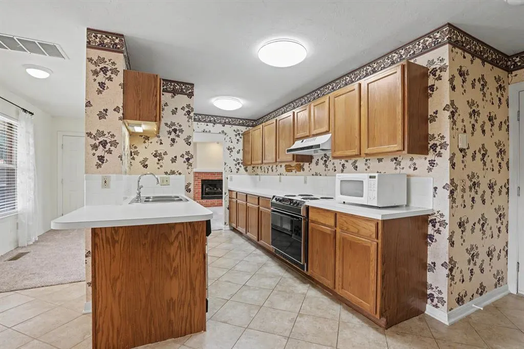Photo 13 — 336 Lariat Circle, Edmond, OK 73003