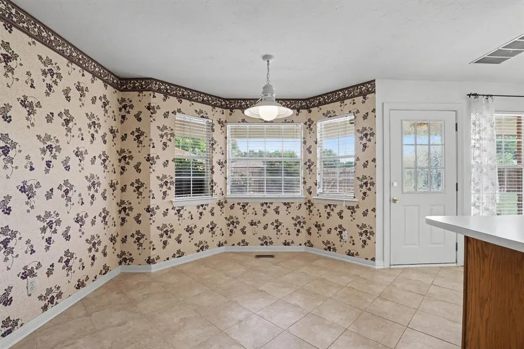 Photo 14 — 336 Lariat Circle, Edmond, OK 73003