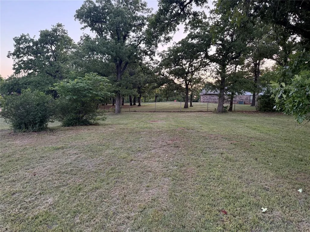 Photo 3 — 10713 N Chisholm Trail Boulevard, Edmond, OK 73025