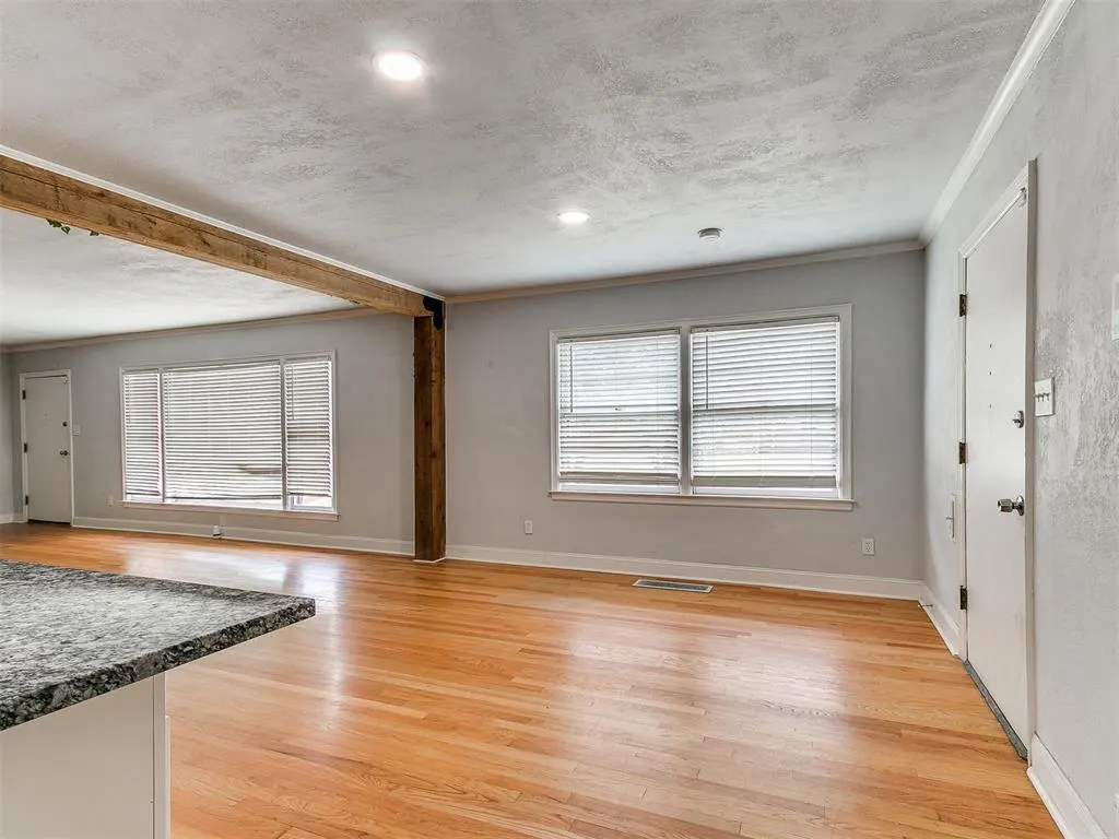 Photo 6 — 3211 NW 17th Street, Oklahoma City, OK 73107
