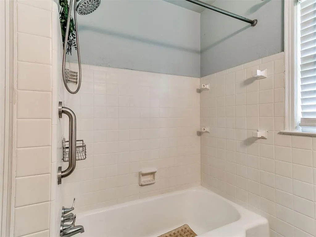 Photo 32 — 3211 NW 17th Street, Oklahoma City, OK 73107