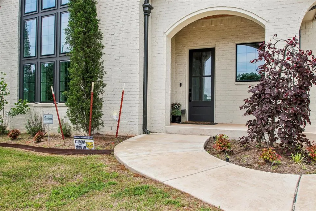 Photo 3 — 3387 Red Ridge Drive, Blanchard, OK 73010