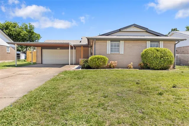 Front exterior — 1205 SW 78th Terrace, Oklahoma City, OK 73139