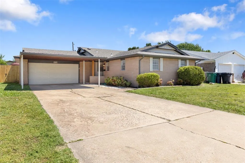 Photo 2 — 1205 SW 78th Terrace, Oklahoma City, OK 73139