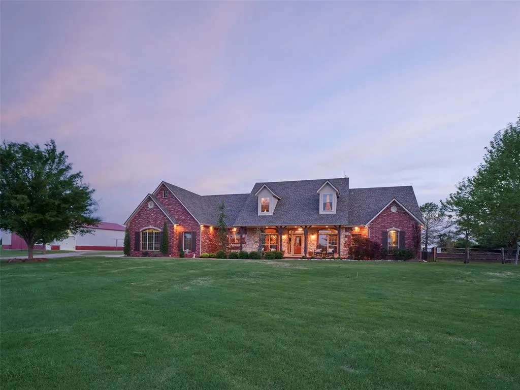Front exterior — 6808 SE 104th Street, Oklahoma City, OK 73165