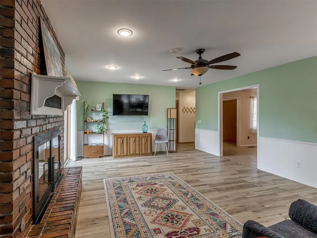 Photo 11 — 4617 NW 59th Terrace, Oklahoma City, OK 73122