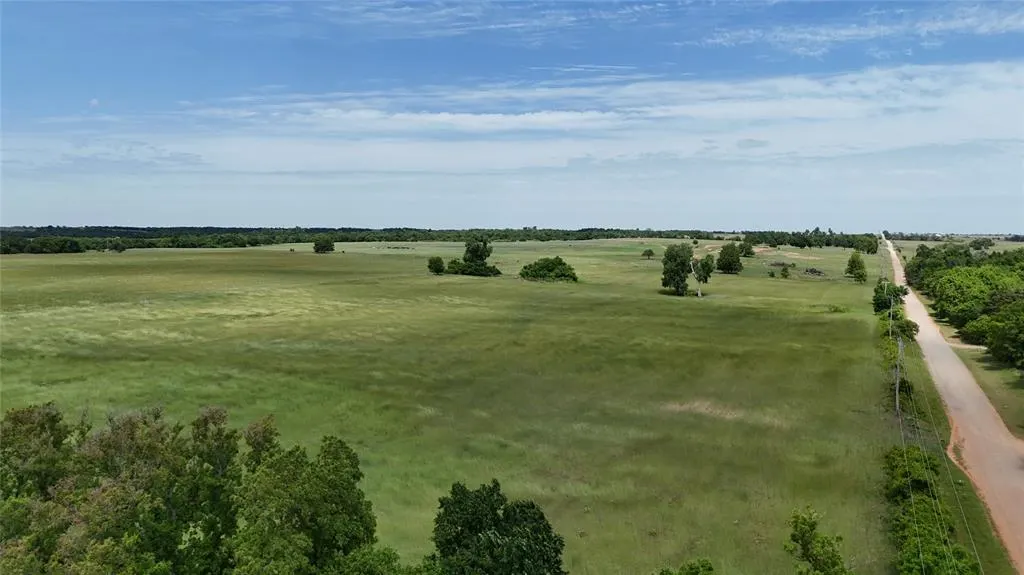 Photo 4 — N Broadway Road 9, Guthrie, OK 73044