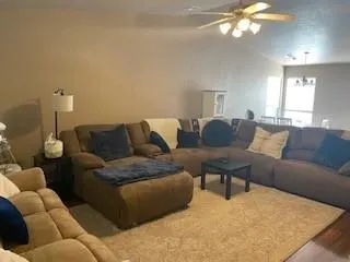Photo 4 — 15616 Lilly Garden Lane, Oklahoma City, OK 73170