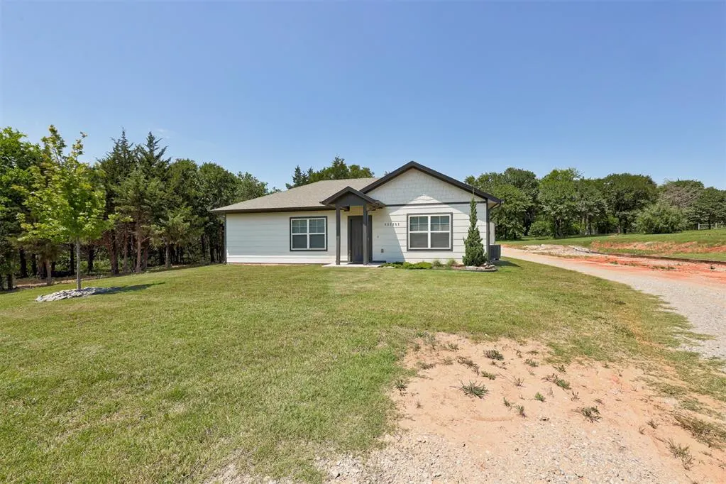 Photo 5 — 332252 E Caprock Drive, Wellston, OK 74881