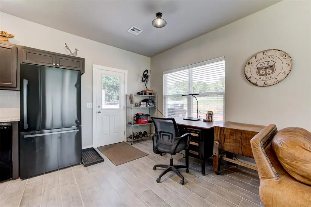 Photo 12 — 332252 E Caprock Drive, Wellston, OK 74881
