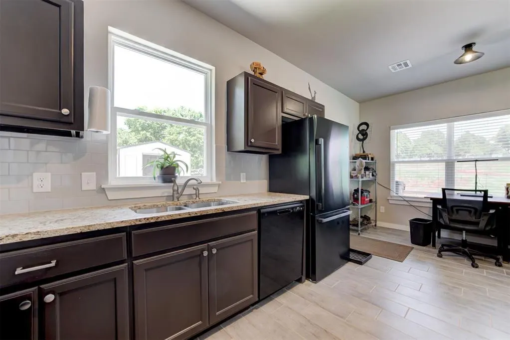 Photo 21 — 332252 E Caprock Drive, Wellston, OK 74881