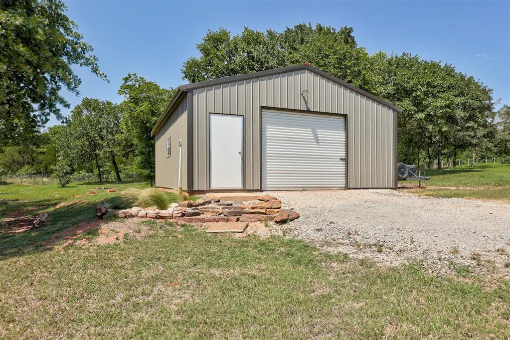 Photo 36 — 332252 E Caprock Drive, Wellston, OK 74881