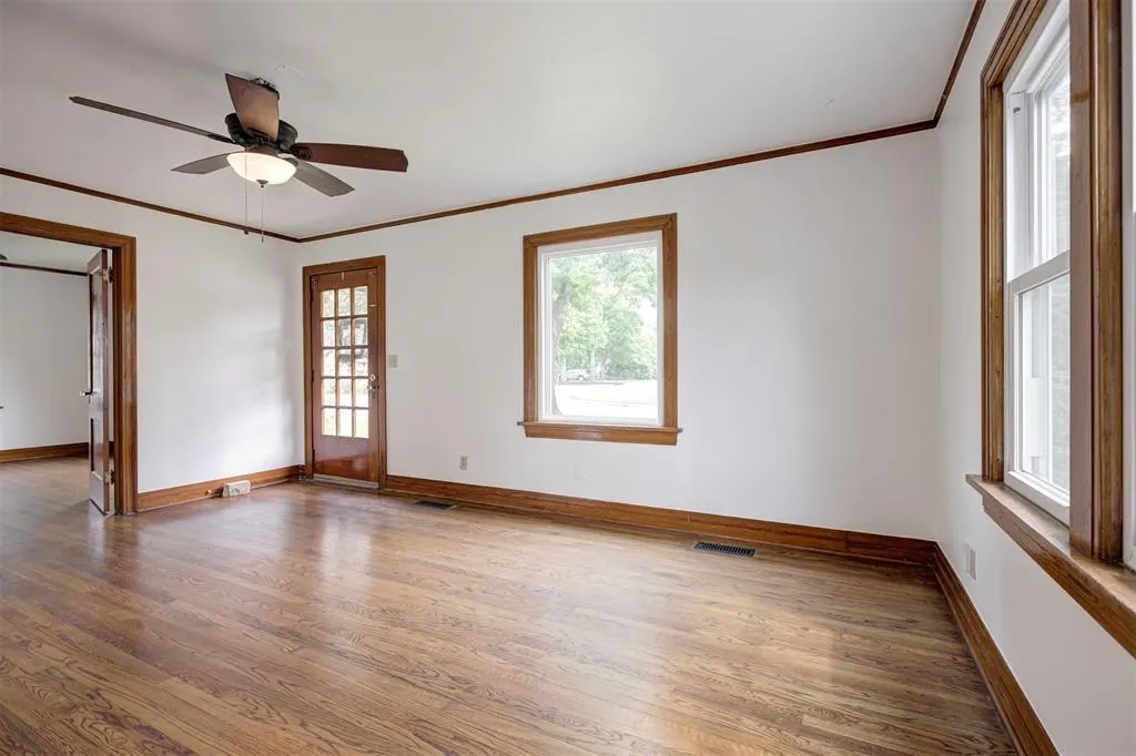 Photo 9 — 430 Iowa Street, Norman, OK 73069