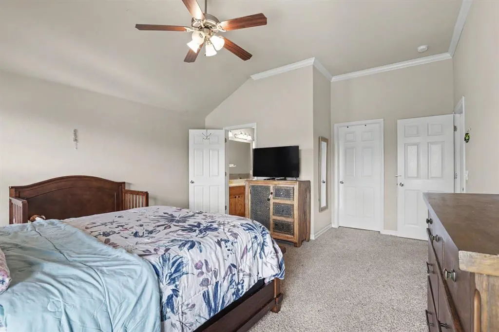 Photo 12 — 8129 Azurewood Drive, Oklahoma City, OK 73135