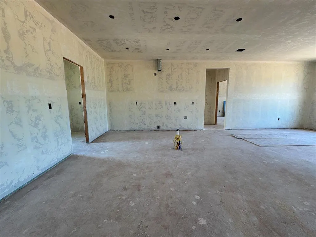 Photo 8 — 2436 Wolf Creek Bend, Blanchard, OK 73010