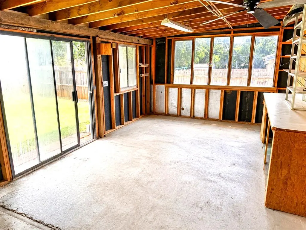 Photo 14 — 1105 S 13th Street, Clinton, OK 73601