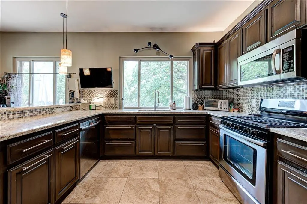 Photo 27 — 7900 N Bryant Avenue, Oklahoma City, OK 73131