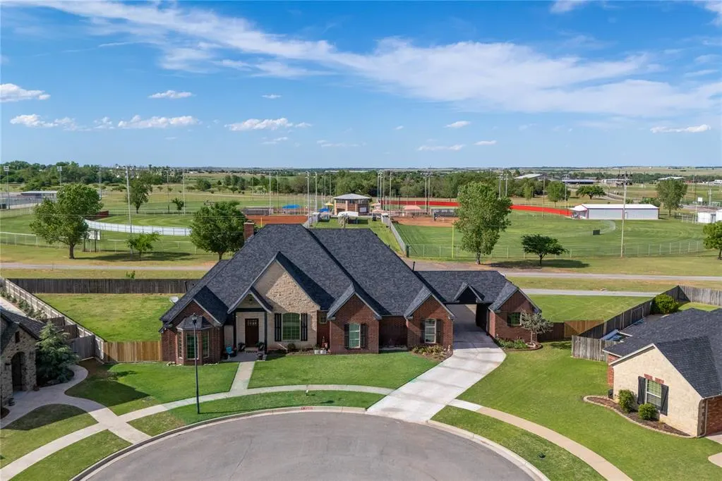 Photo 37 — 3540 Callaway Drive, Weatherford, OK 73096