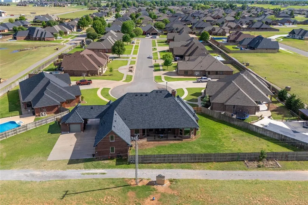 Photo 39 — 3540 Callaway Drive, Weatherford, OK 73096