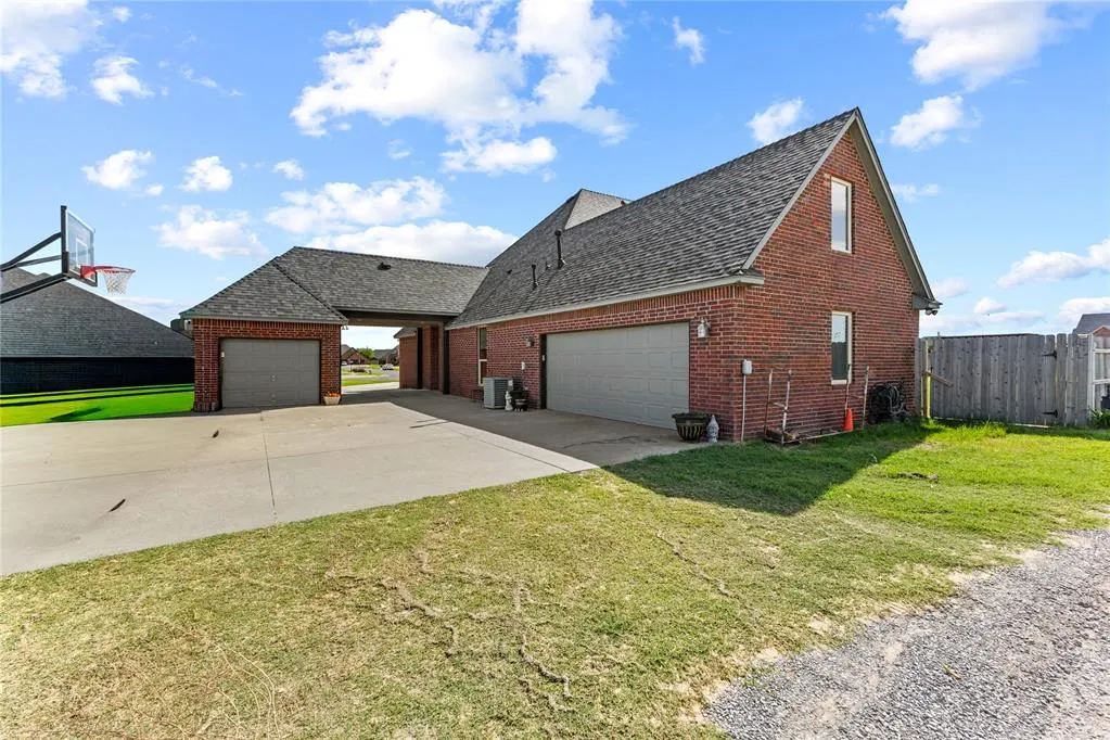 Photo 45 — 3540 Callaway Drive, Weatherford, OK 73096