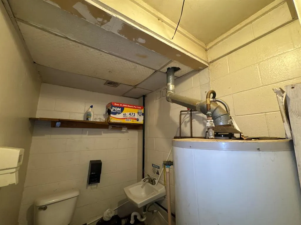 Photo 31 — 520 W Broadway Avenue, Seminole, OK 74868