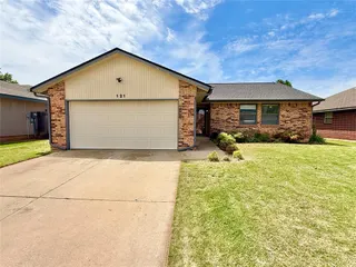 Sold home at 121 Bellgate Drive