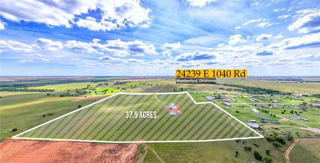 Photo 3 — 24239 E 1040 County Road, Weatherford, OK 73096
