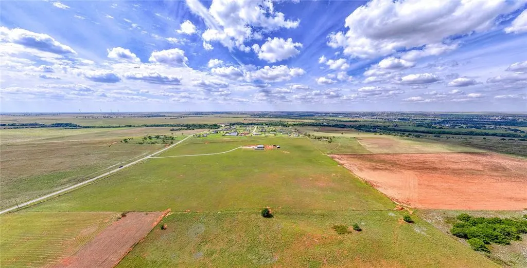 Photo 12 — 24239 E 1040 County Road, Weatherford, OK 73096