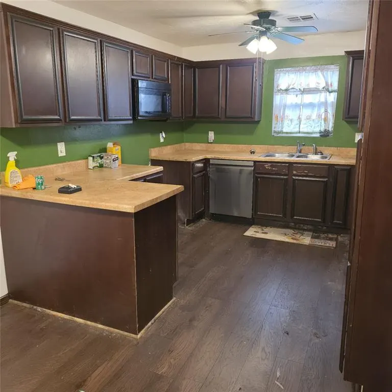 Photo 5 — 4811 N Asbury Avenue, Bethany, OK 73008