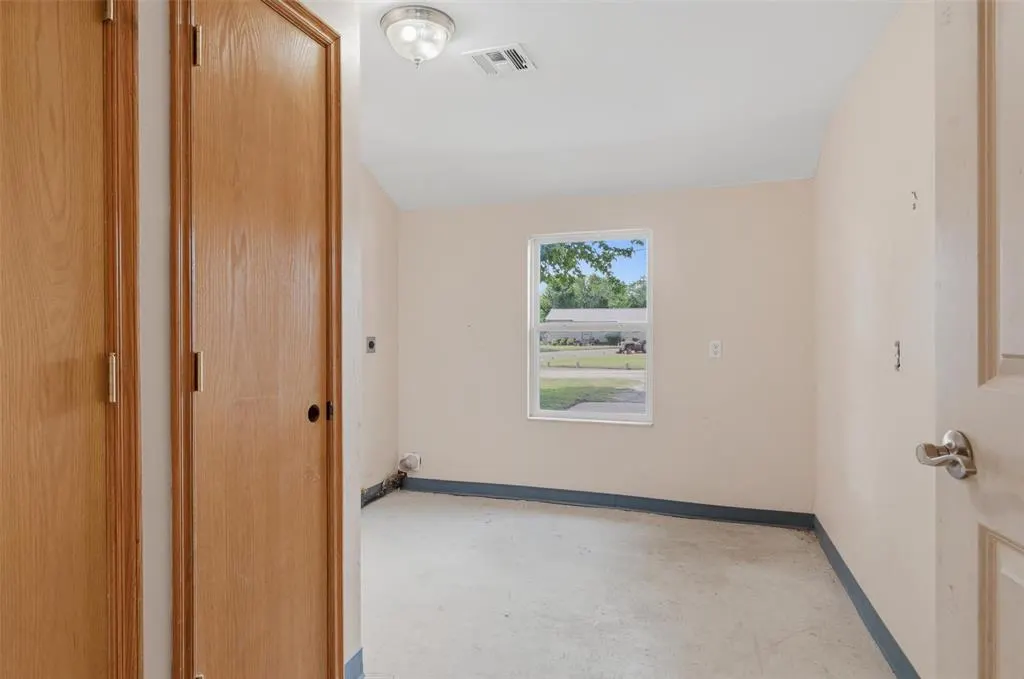 Photo 13 — 7623 McGee Street, Oklahoma City, OK 73169
