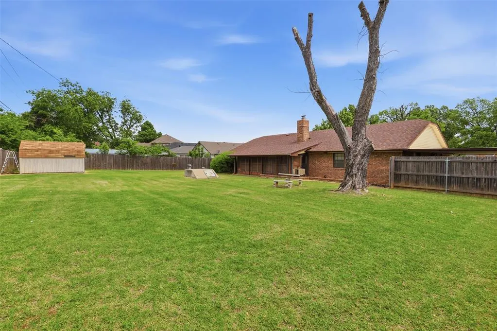 Photo 30 — 1504 N Bdwy, Shawnee, OK 74804