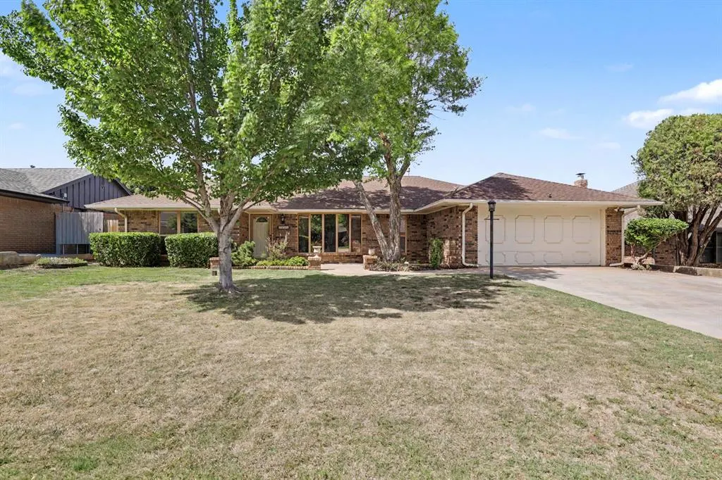 Front exterior — 5609 NW 114th Street, Oklahoma City, OK 73162