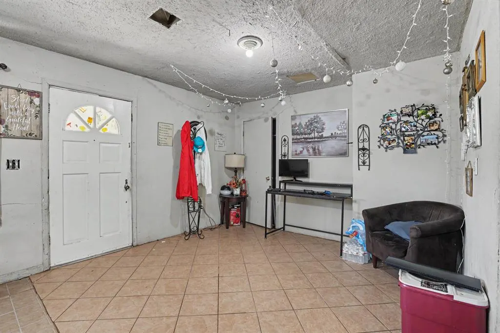 Photo 9 — 6651 108th Street, Noble, OK 73068