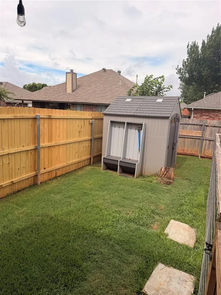 Photo 22 — 617 Firelane Rd, Edmond, OK 73003