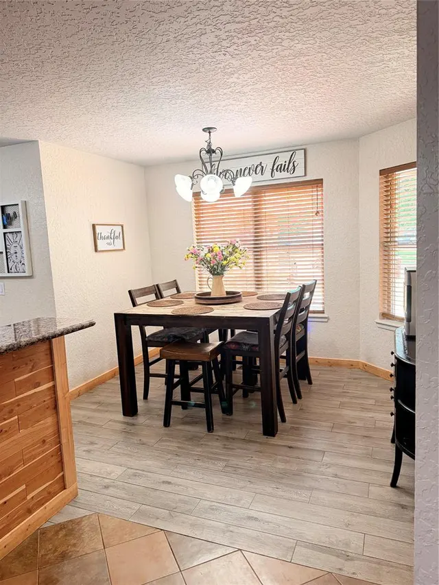 Photo 7 — 617 Firelane Rd, Edmond, OK 73003